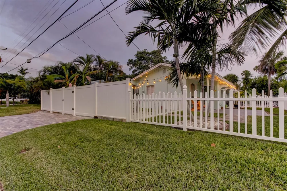 1907 2ND STREET Indian Rocks Beach, FL 33785