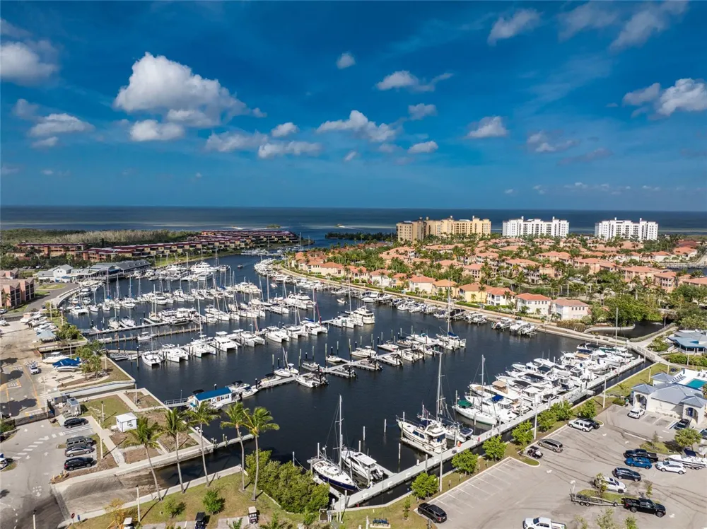 3280 SOUTHSHORE DRIVE #85C Punta Gorda, FL 33955
