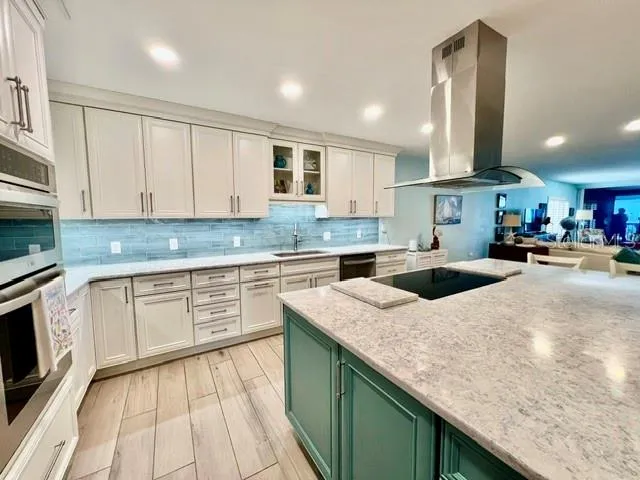 3280 SOUTHSHORE DRIVE #85C Punta Gorda, FL 33955