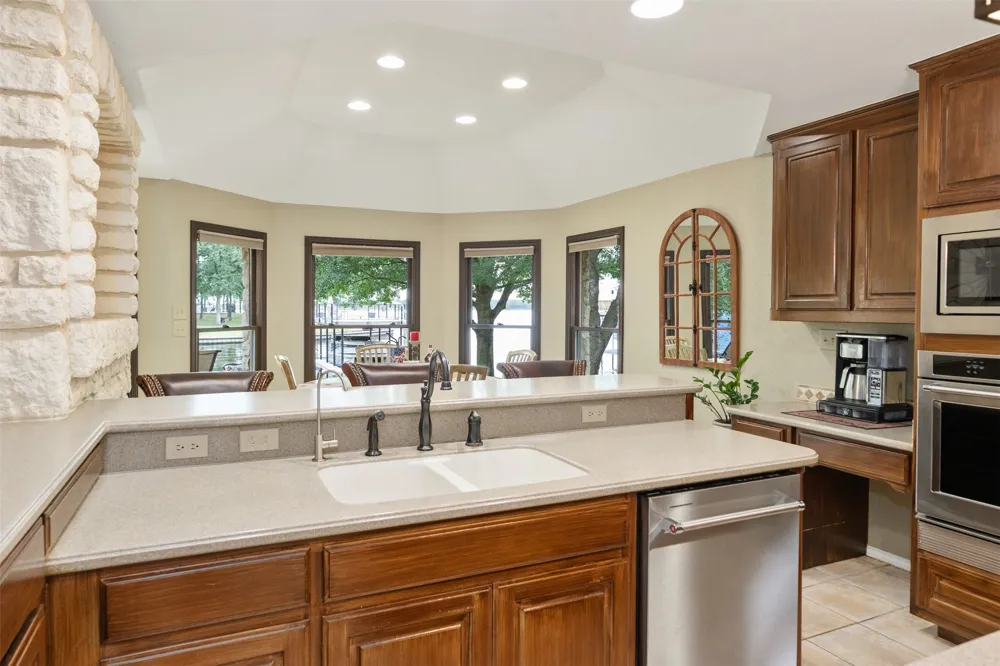 301 Northshore Trinidad, TX 75163