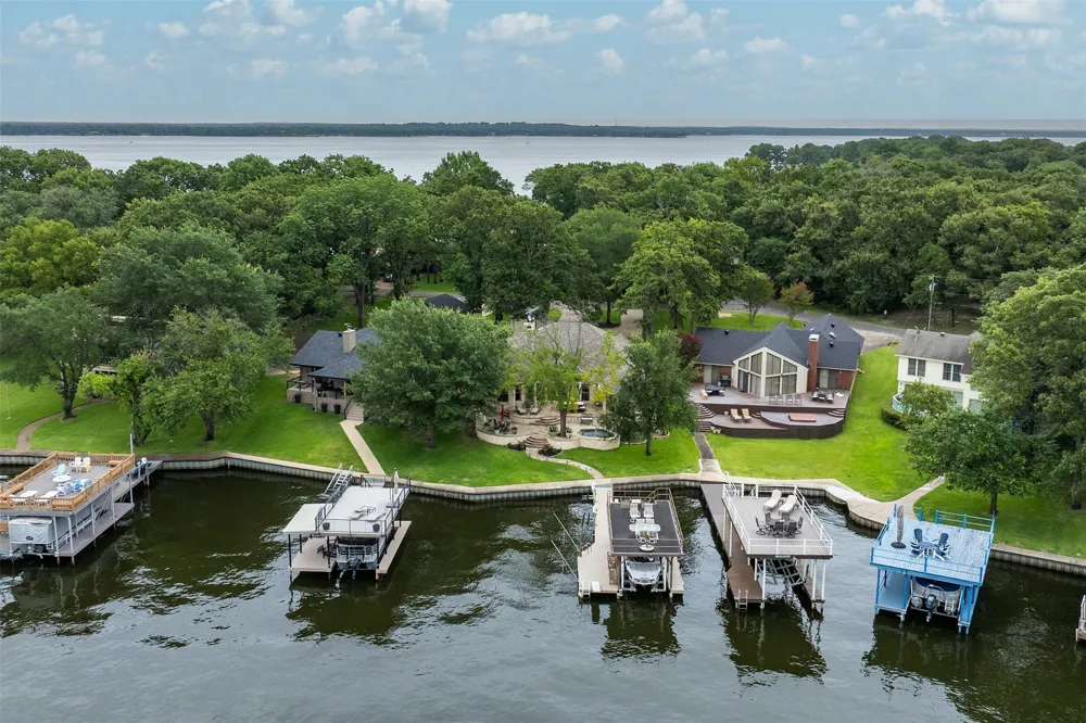 301 Northshore Trinidad, TX 75163