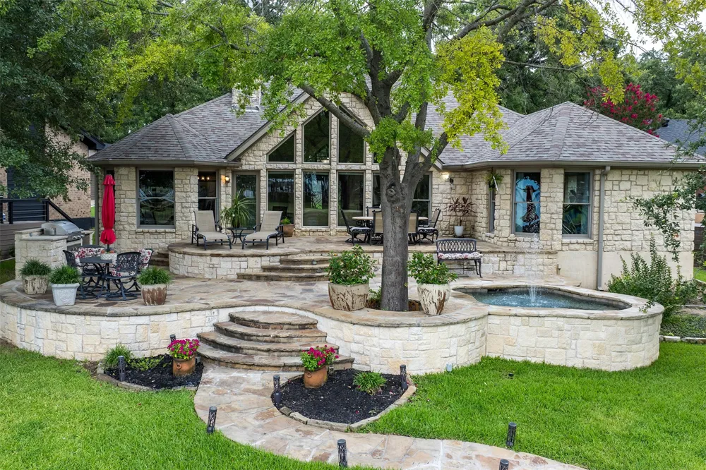 301 Northshore Trinidad, TX 75163