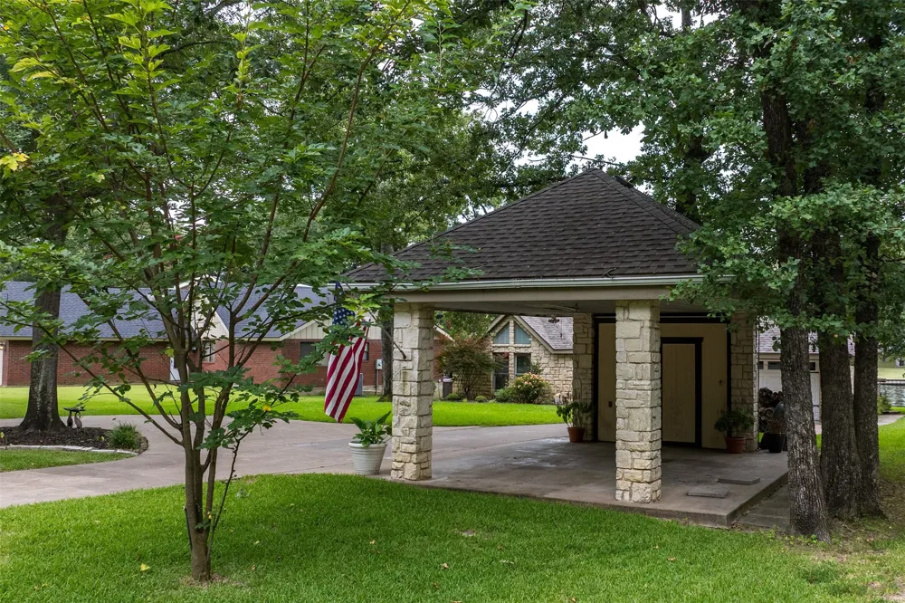 301 Northshore Trinidad, TX 75163