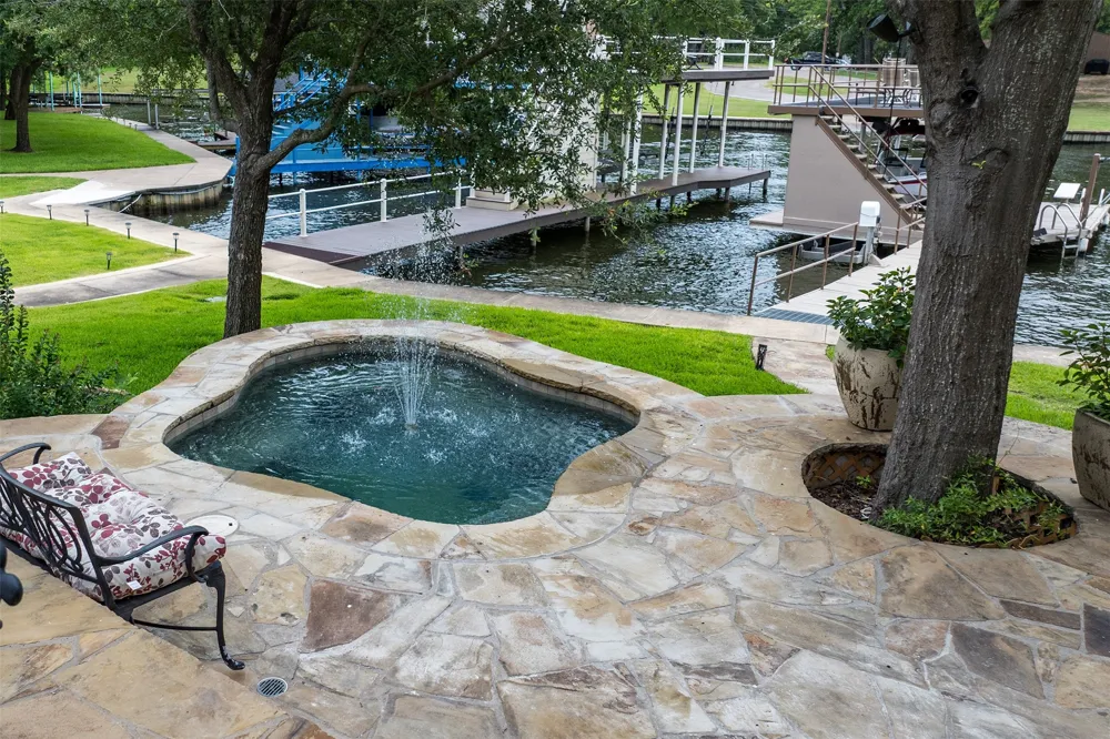 301 Northshore Trinidad, TX 75163