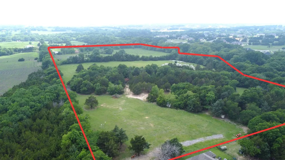 6910 County Road 1218 McKinney, TX 75071