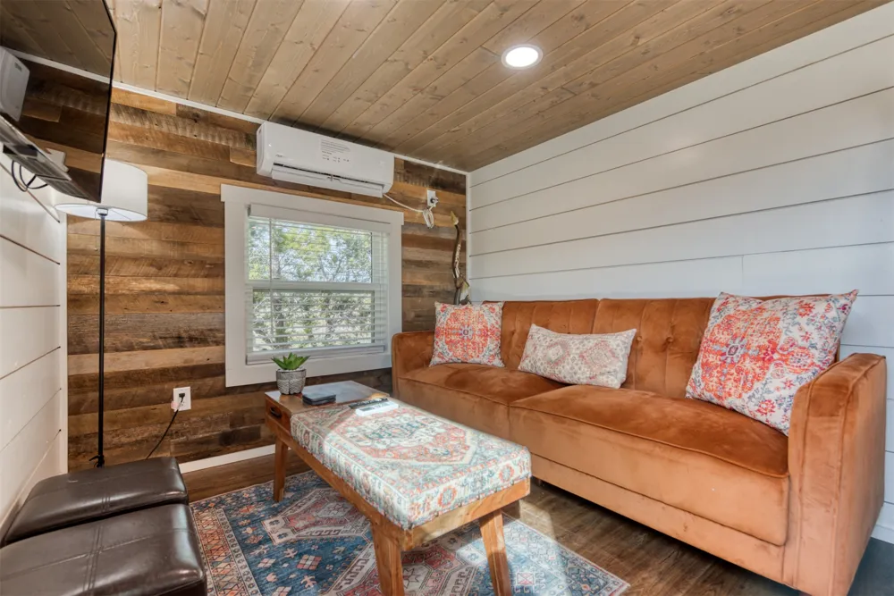 1156 Narrows Road Blanco, TX 78606