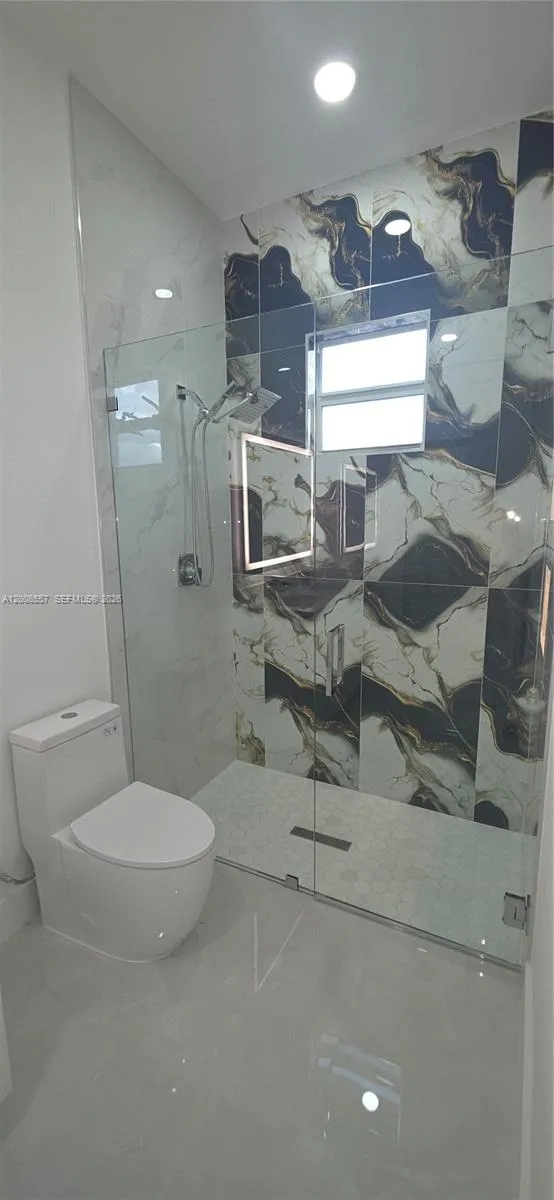 322 Poplar #22 Lehigh Acres, FL 33974