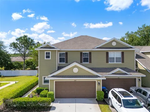 8519 BROKEN WILLOW COURT