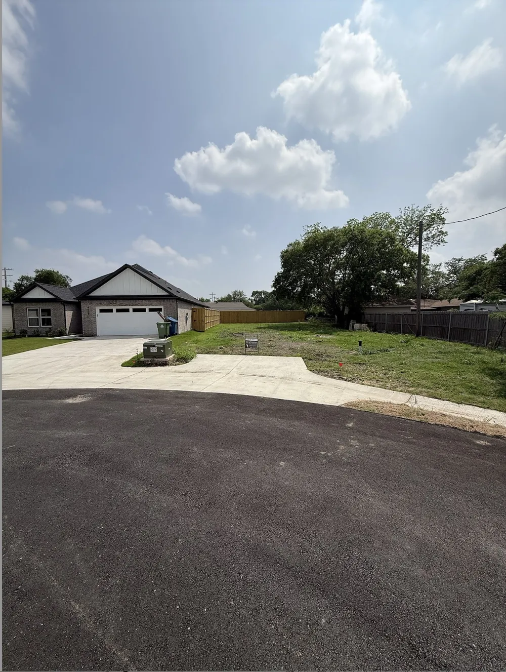 4604 Red Bud Court The Colony, TX 75056