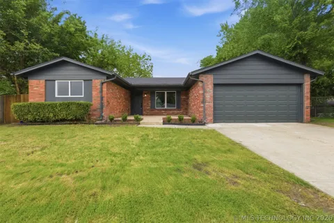 3720 S 110th EastAvenue