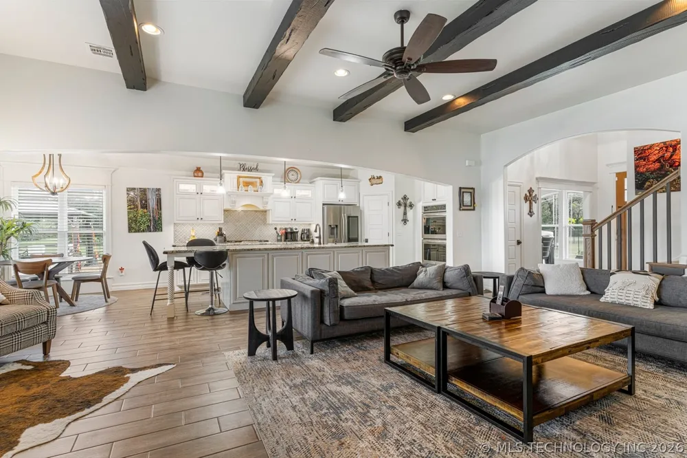 4295 Happy Camp Road Beggs, OK 74421