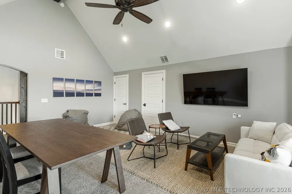 4295 Happy Camp Road Beggs, OK 74421