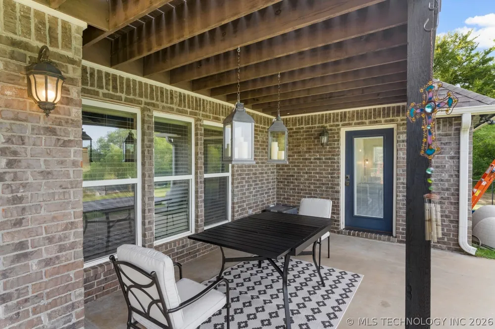 4295 Happy Camp Road Beggs, OK 74421