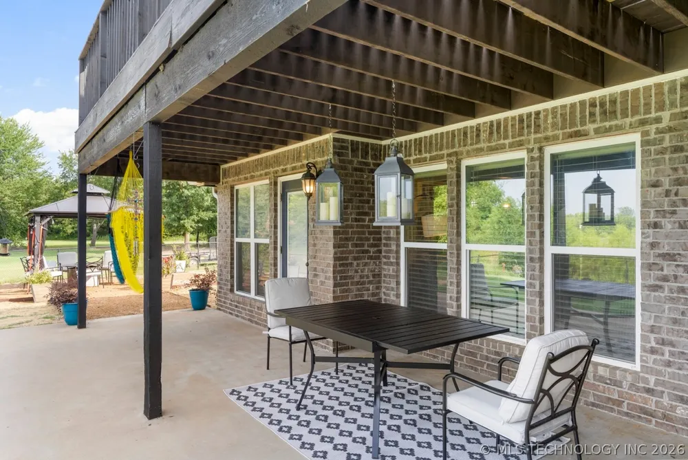 4295 Happy Camp Road Beggs, OK 74421