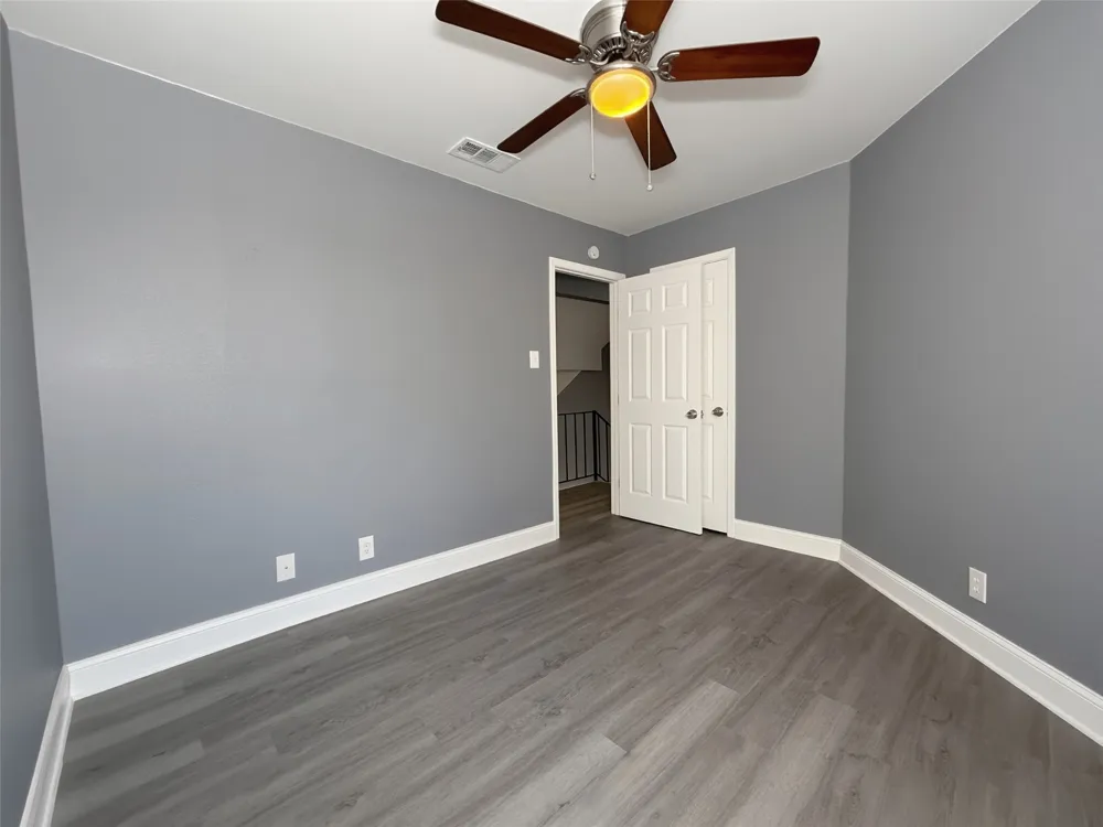 1900 W Taylor Street Sherman, TX 75092