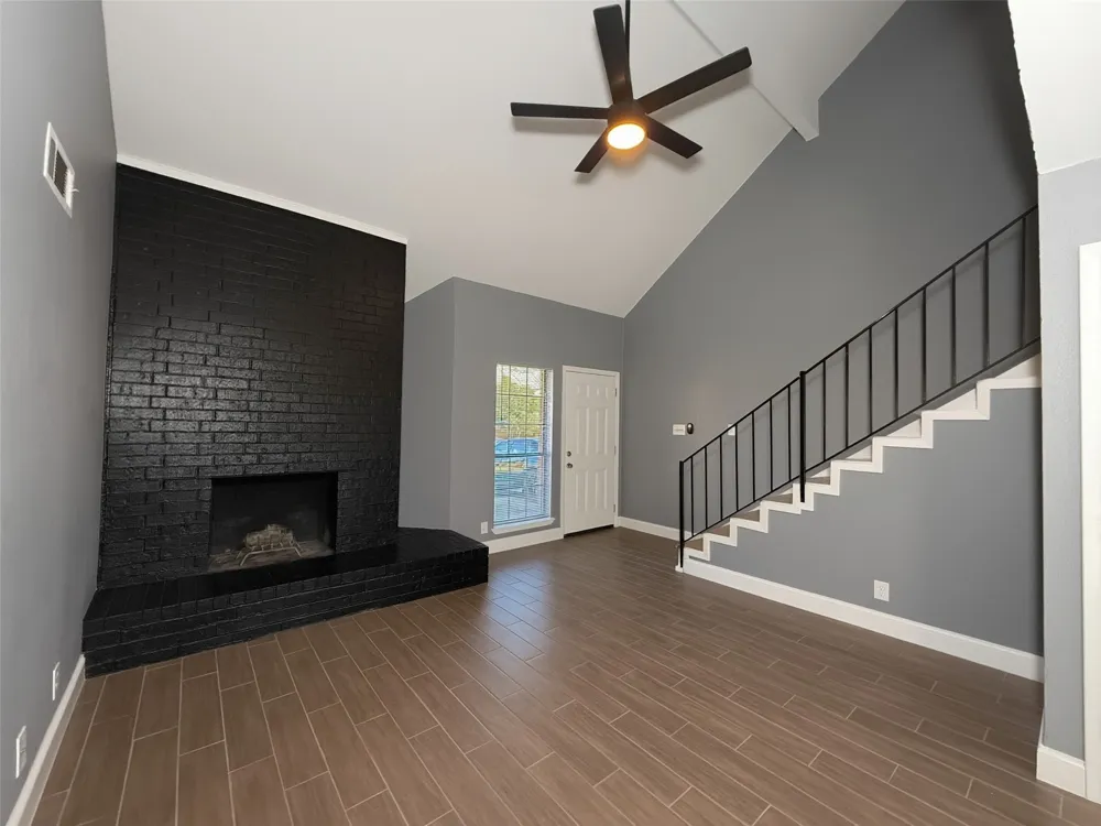 1900 W Taylor Street Sherman, TX 75092