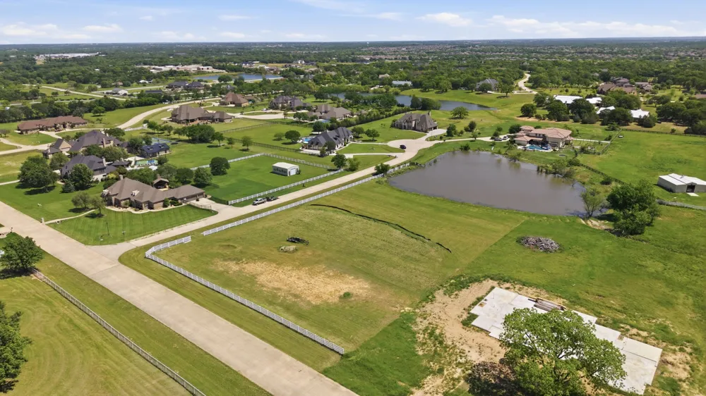 900 Show Master Court Bartonville, TX 76226