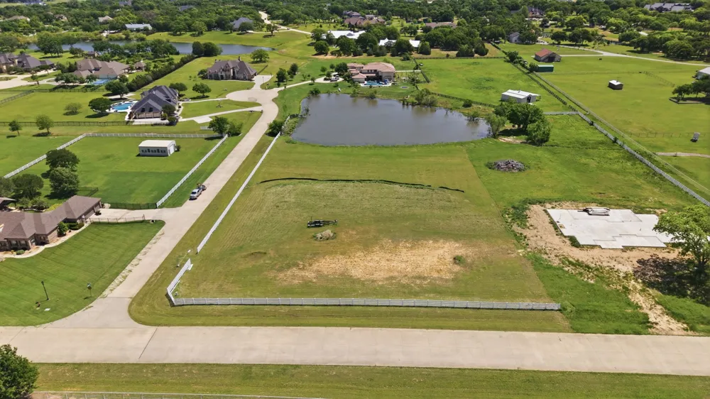 900 Show Master Court Bartonville, TX 76226