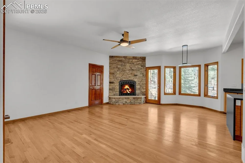 7045 Perry Park Boulevard Larkspur, CO 80118