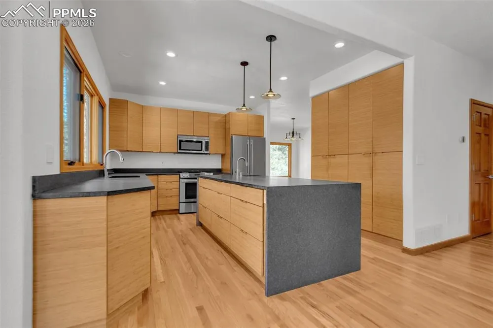 7045 Perry Park Boulevard Larkspur, CO 80118