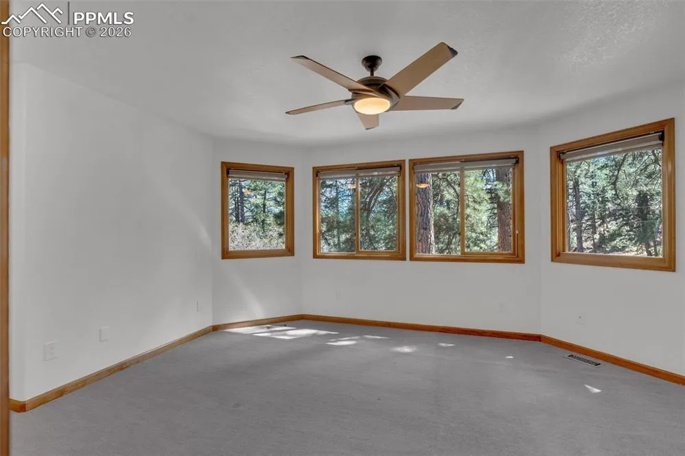 7045 Perry Park Boulevard Larkspur, CO 80118