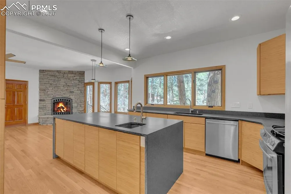 7045 Perry Park Boulevard Larkspur, CO 80118