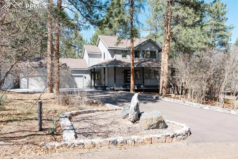 7045 Perry Park Boulevard Larkspur, CO 80118