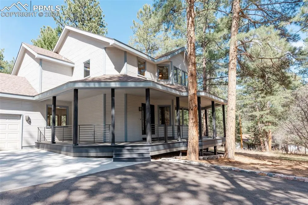 7045 Perry Park Boulevard Larkspur, CO 80118