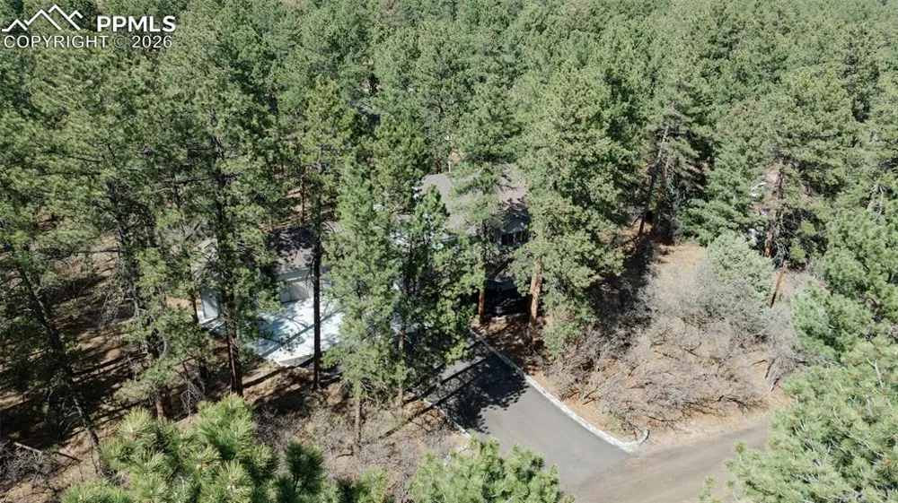 7045 Perry Park Boulevard Larkspur, CO 80118