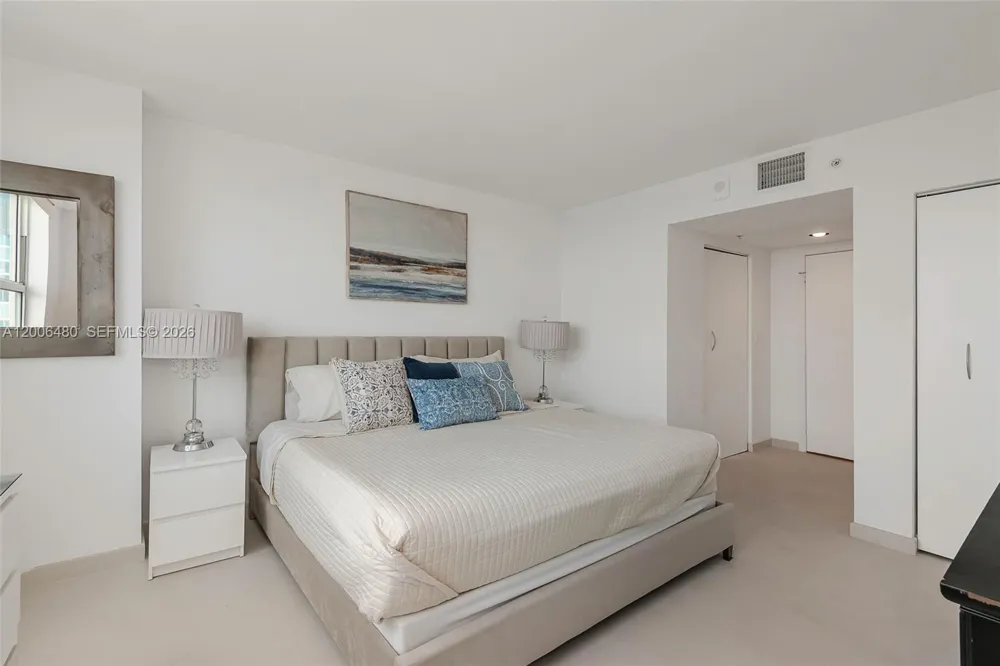 90 Alton Rd #2304 Miami Beach, FL 33139