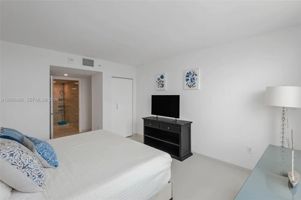 90 Alton Rd #2304 Miami Beach, FL 33139