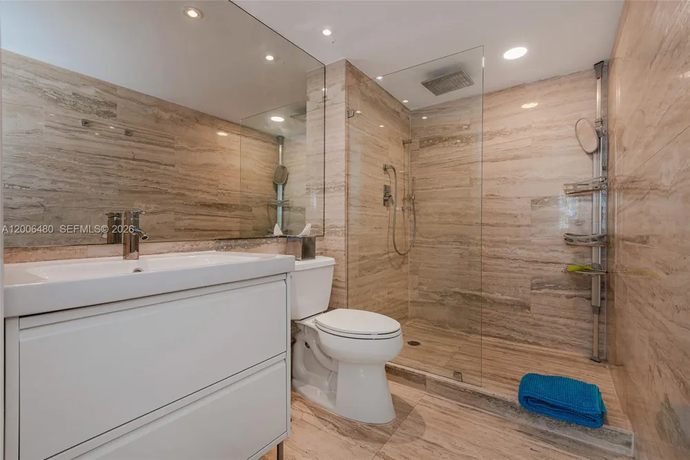 90 Alton Rd #2304 Miami Beach, FL 33139