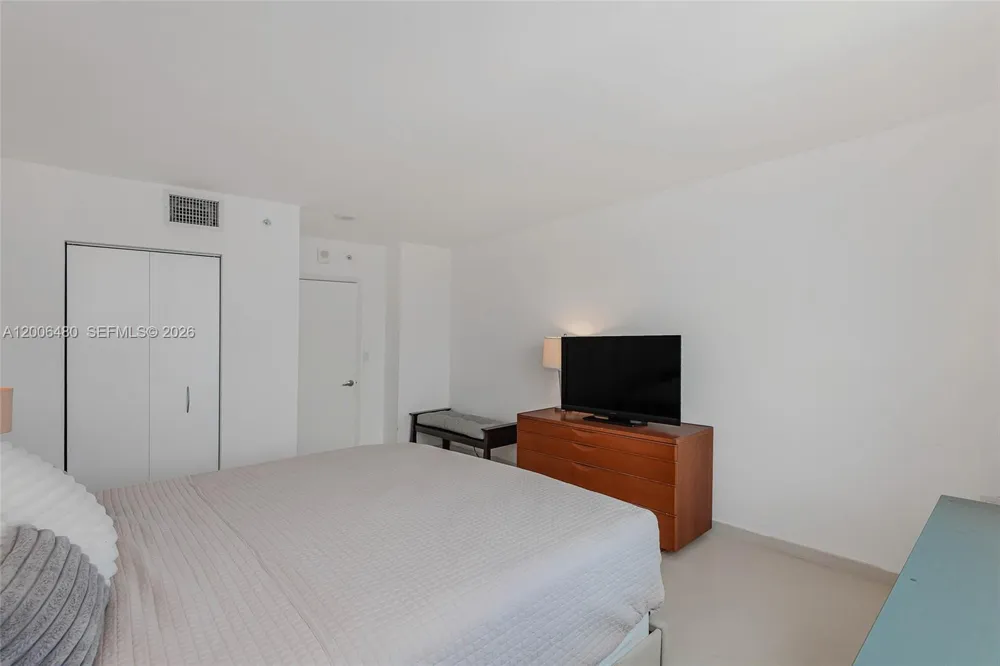 90 Alton Rd #2304 Miami Beach, FL 33139