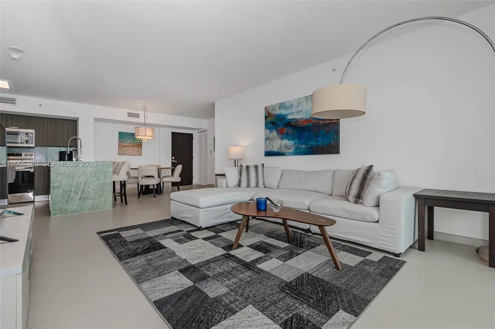 90 Alton Rd #2304 Miami Beach, FL 33139
