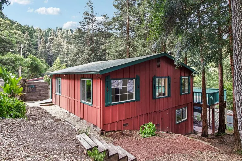 123 Pine Avenue Felton, CA 95018