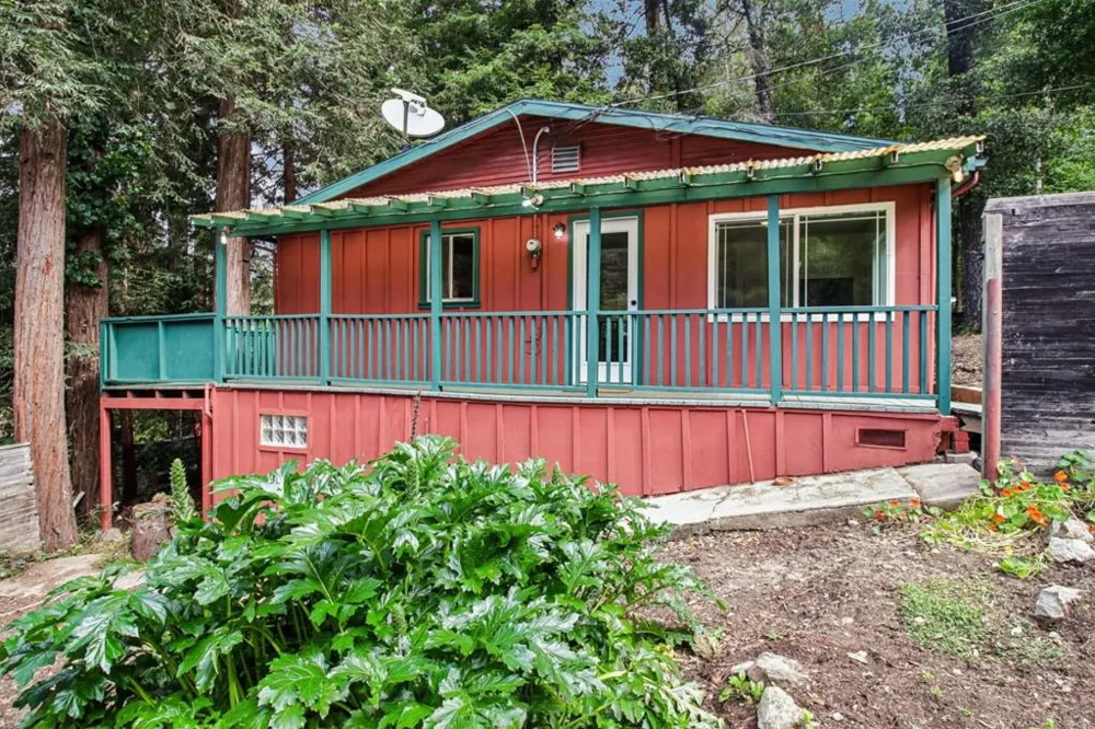 123 Pine Avenue Felton, CA 95018