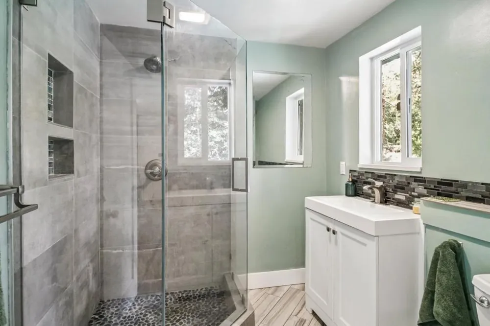 123 Pine Avenue Felton, CA 95018