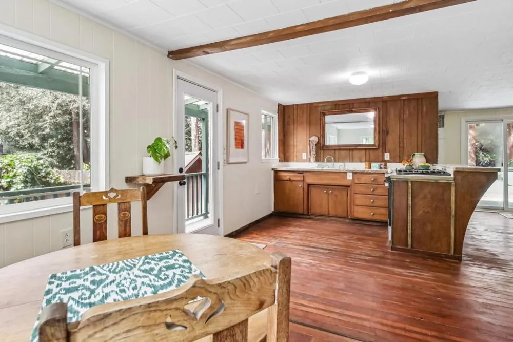 123 Pine Avenue Felton, CA 95018