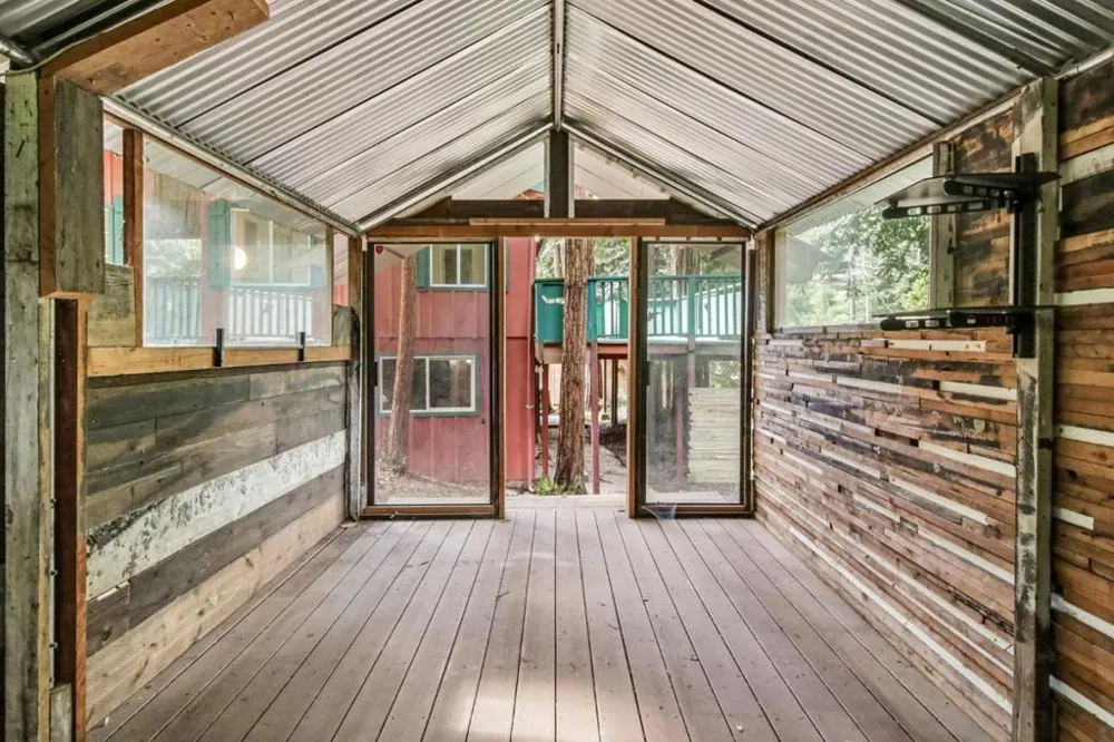 123 Pine Avenue Felton, CA 95018