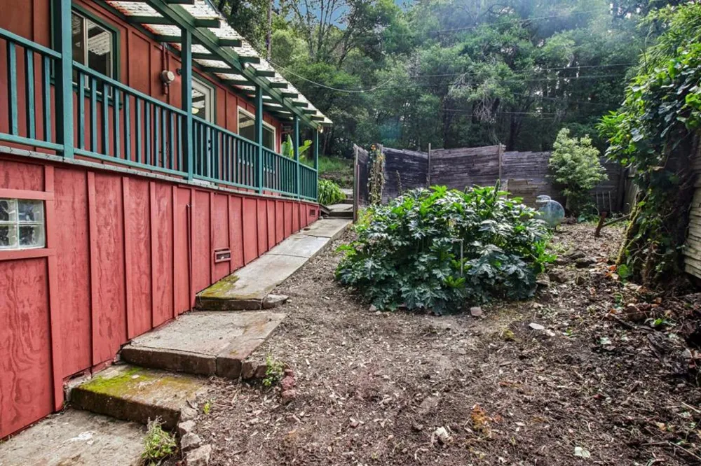 123 Pine Avenue Felton, CA 95018