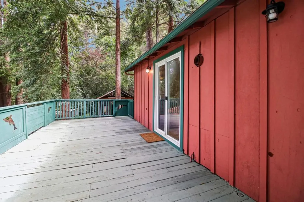 123 Pine Avenue Felton, CA 95018