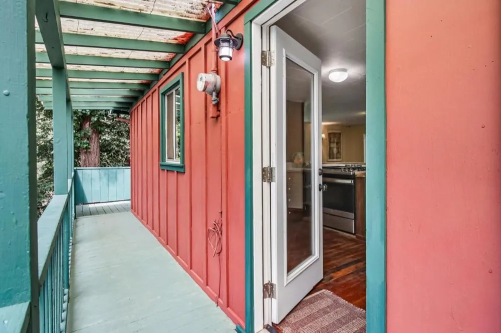 123 Pine Avenue Felton, CA 95018