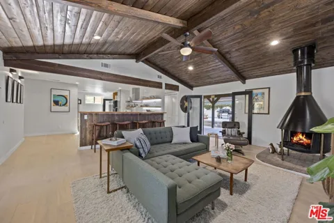 251 Encinal Avenue