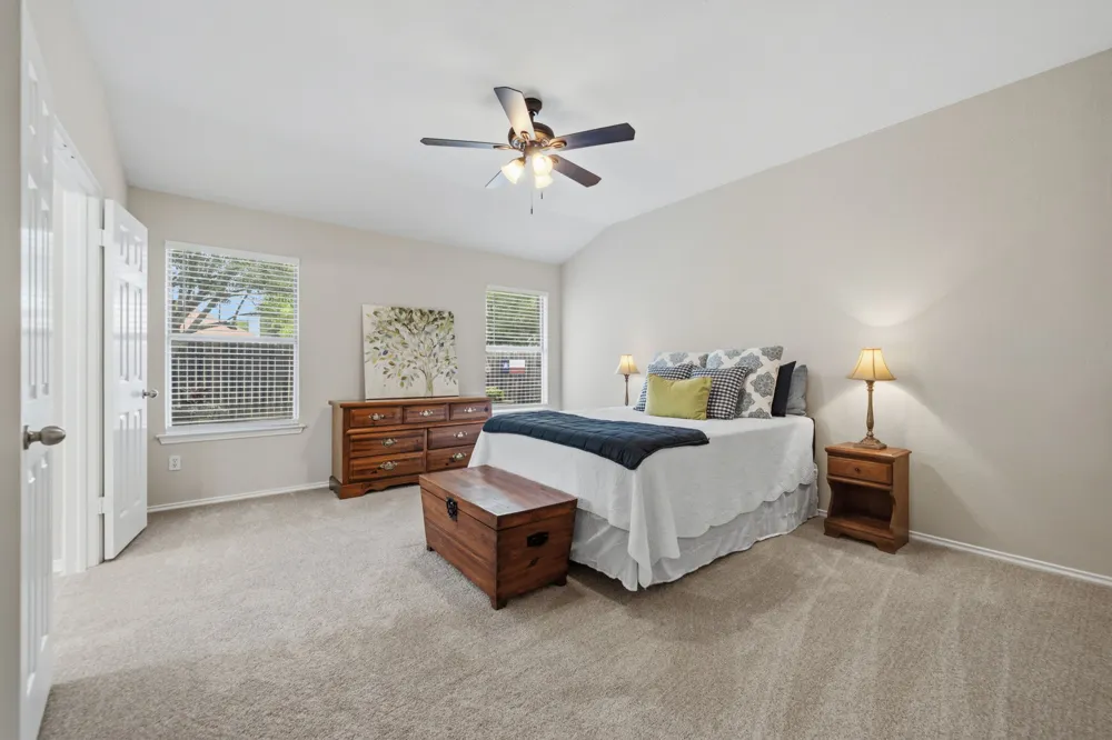 3704 Kissman Drive Austin, TX 78728