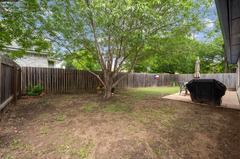 3704 Kissman Drive Austin, TX 78728