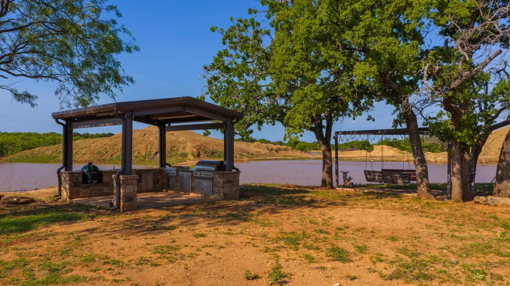 10000 Fm 209 Graham, TX 76450