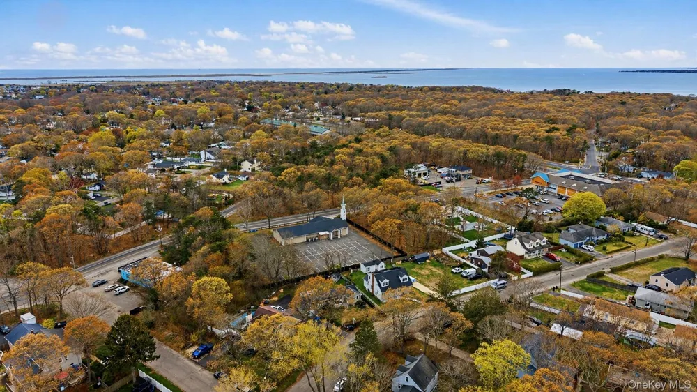 162 Parkwood Drive Shirley, NY 11967