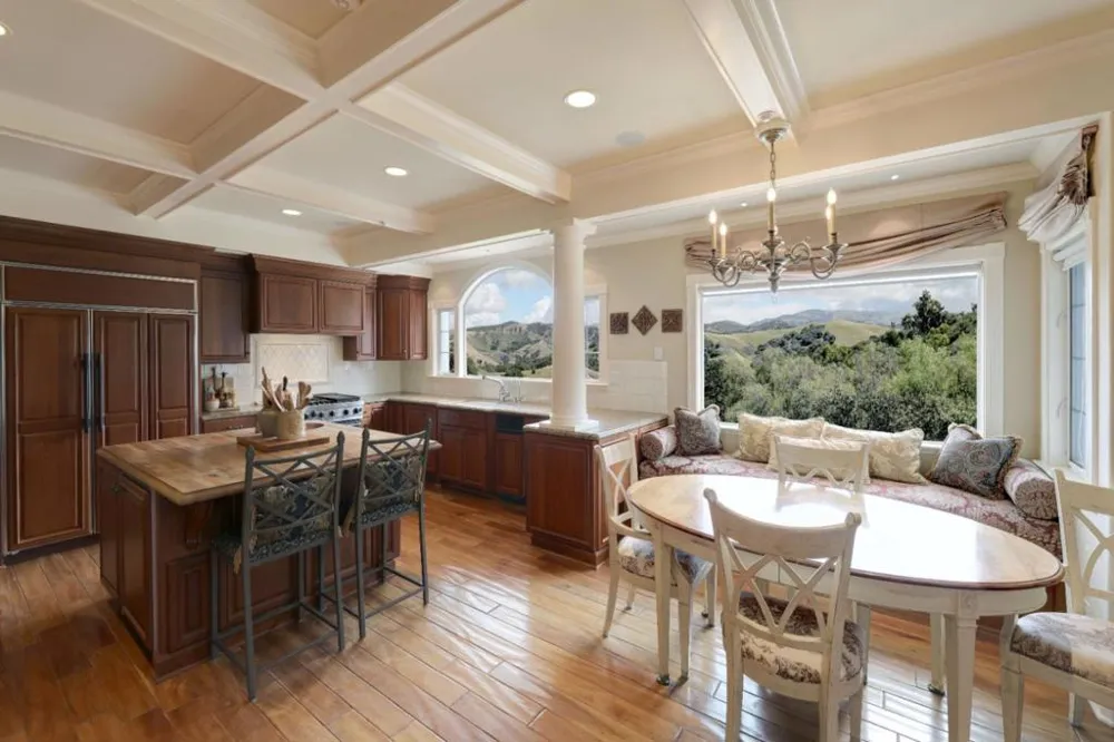75 Robley Road Salinas, CA 93908