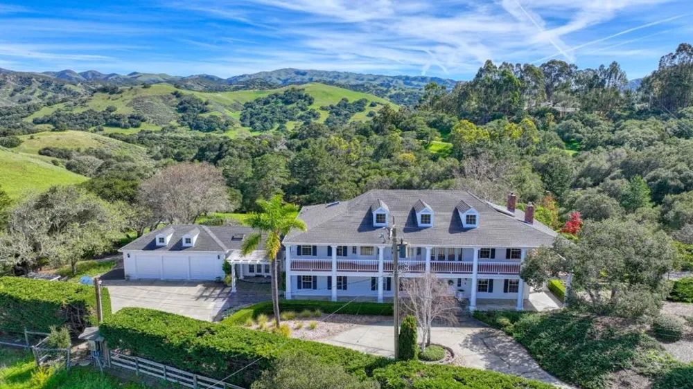 75 Robley Road Salinas, CA 93908