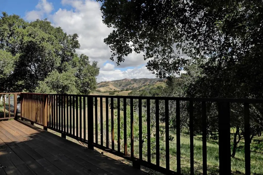 75 Robley Road Salinas, CA 93908